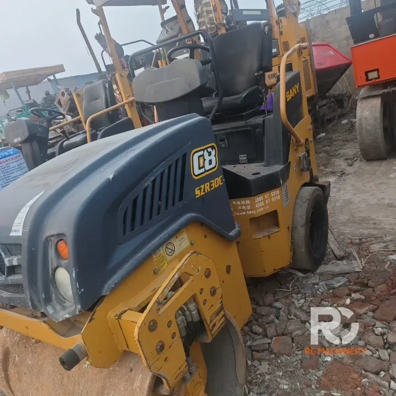 1USED LOADER SANY 3TON