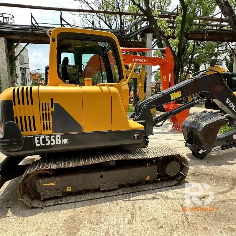 USED EXCAVATOR VOLVO 55 1