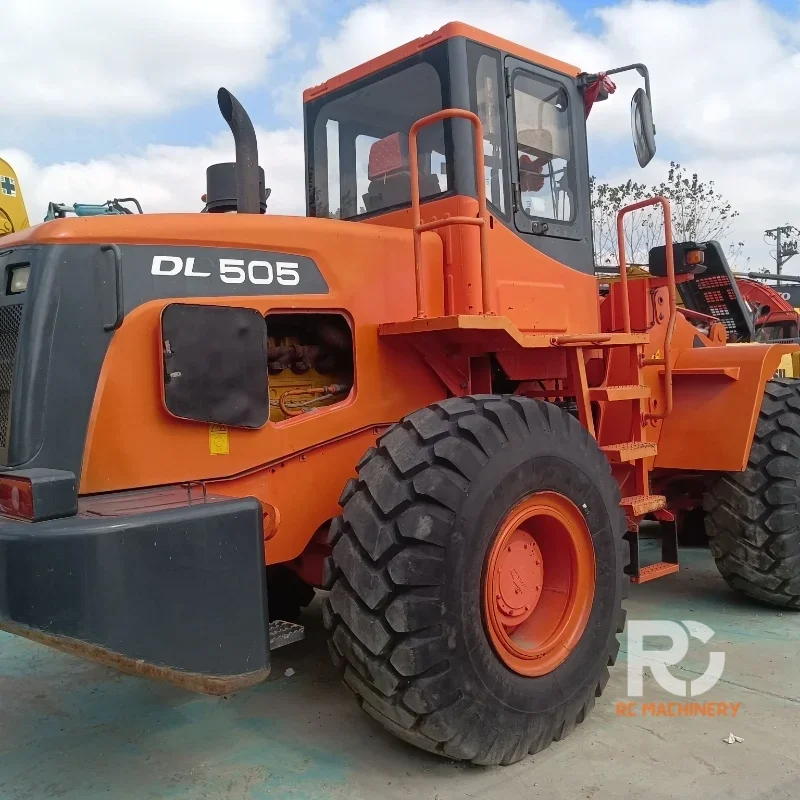USED LOADER DOOSAN 505 4