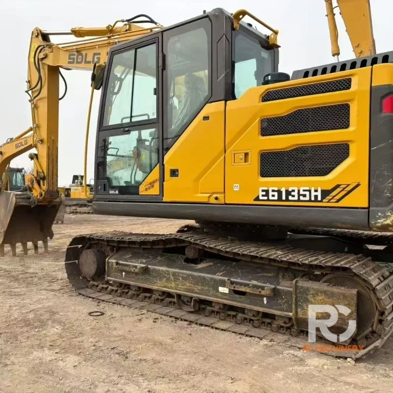1USED EXCAVATOR SDLG 135