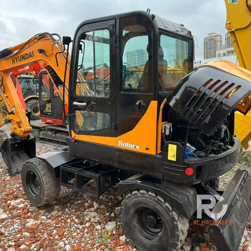 1USED EXCAVATOR HYUNDAI65 WHEEL