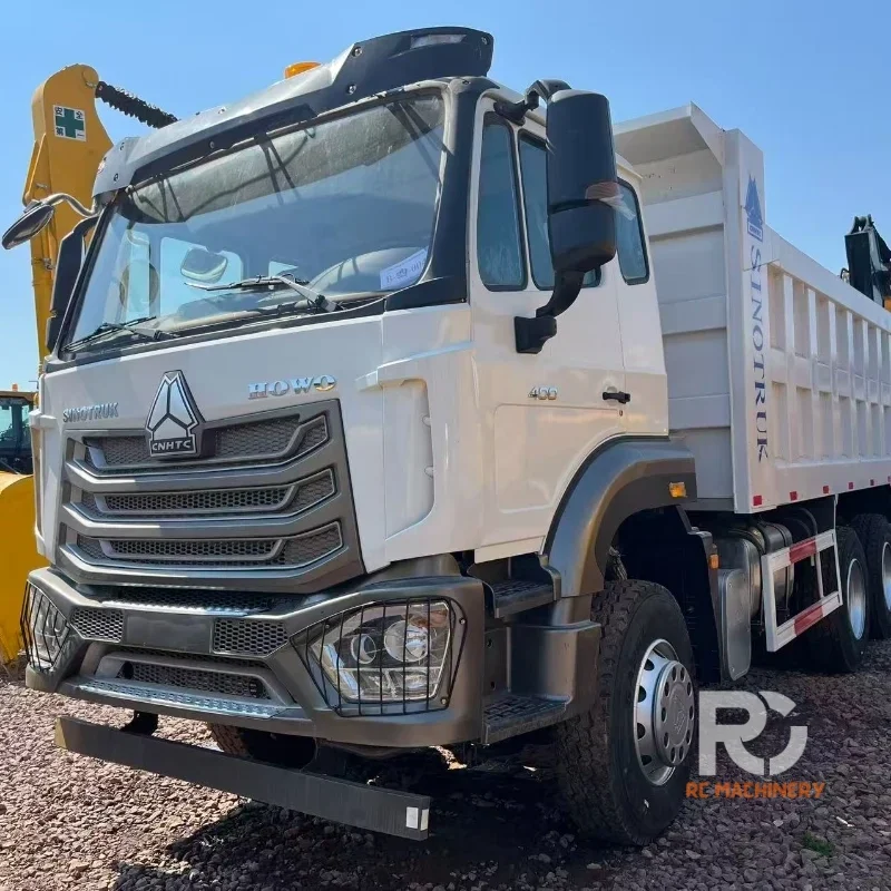 3USED HOWO TRUCK